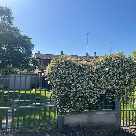 Garda Art&Garden Villa Volta Mantovana Luaran gambar
